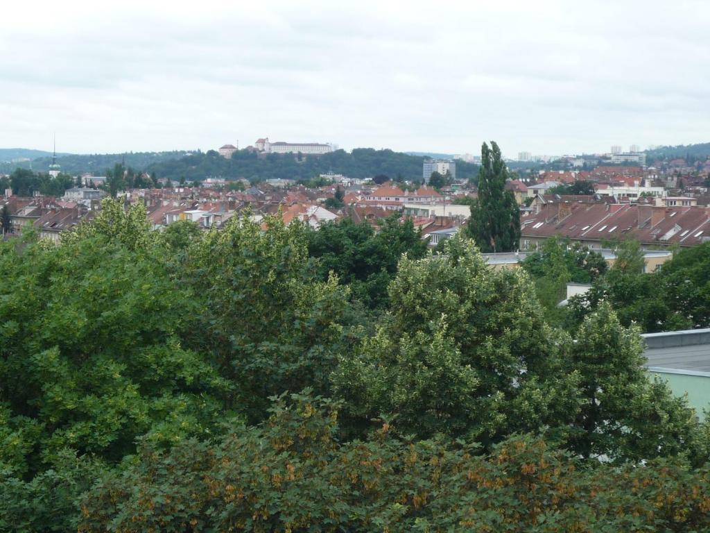 Koleje J.A.Komenskeho Brno Luaran gambar