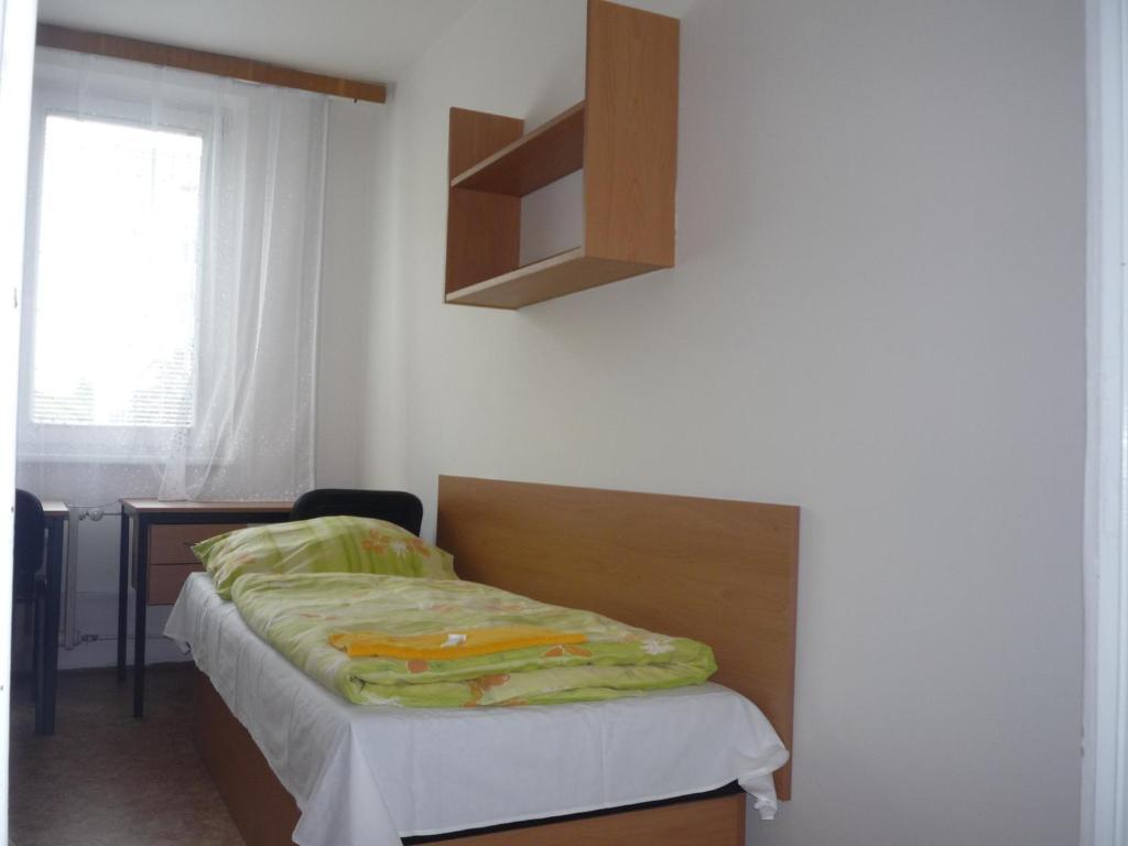 Koleje J.A.Komenskeho Brno Bilik gambar