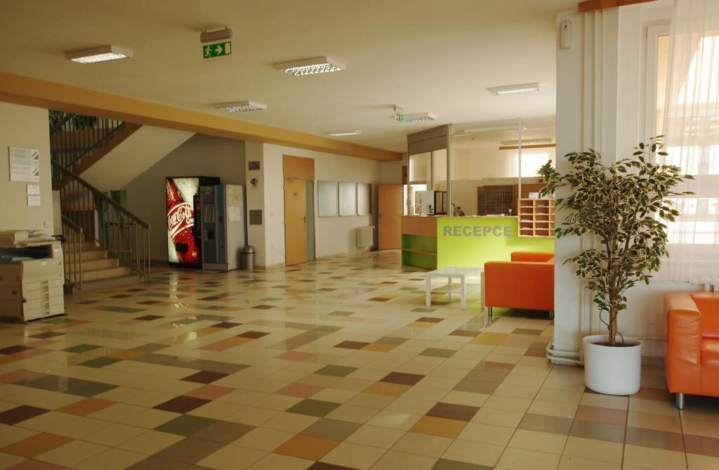 Koleje J.A.Komenskeho Brno Luaran gambar