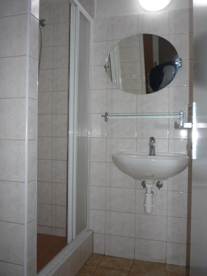 Koleje J.A.Komenskeho Brno Luaran gambar